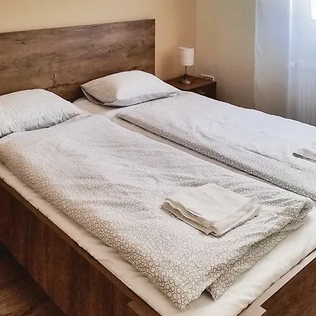 Stunning In W/ Wifi And 2 Bedrooms Διαμέρισμα Balatonmáriafürdő