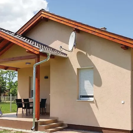 Stunning In W/ Wifi And 2 Bedrooms
