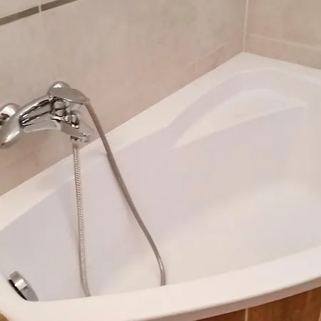 Διαμέρισμα Stunning In W/ Wifi And 2 Bedrooms Balatonmáriafürdő